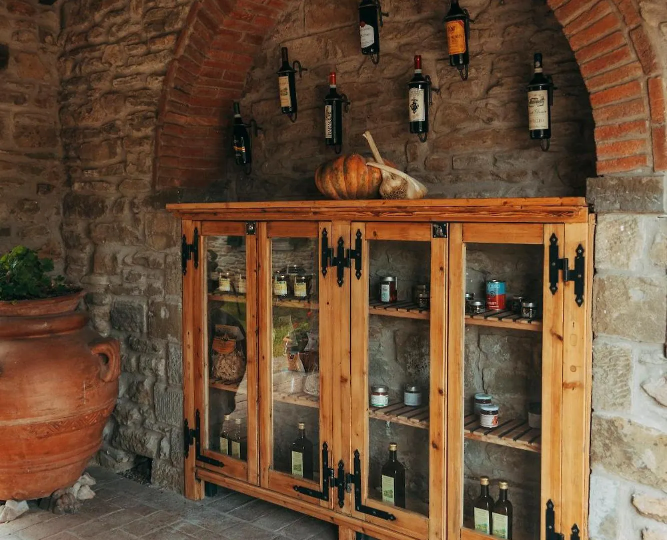 Farm stay Agriturismo Il Borgo Cortona Italy