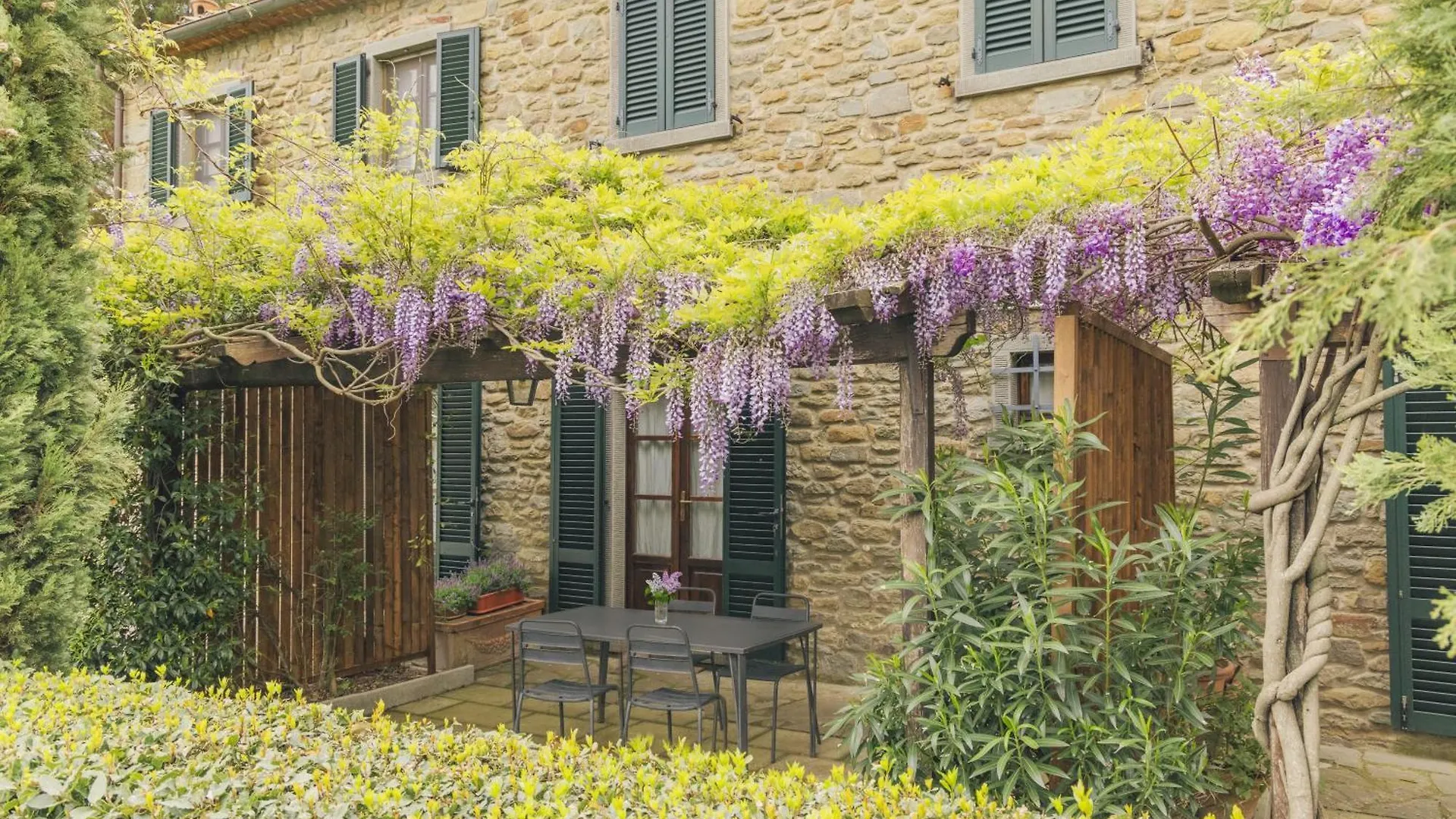 Vakantieboerderij Agriturismo Il Borgo Cortona Italië